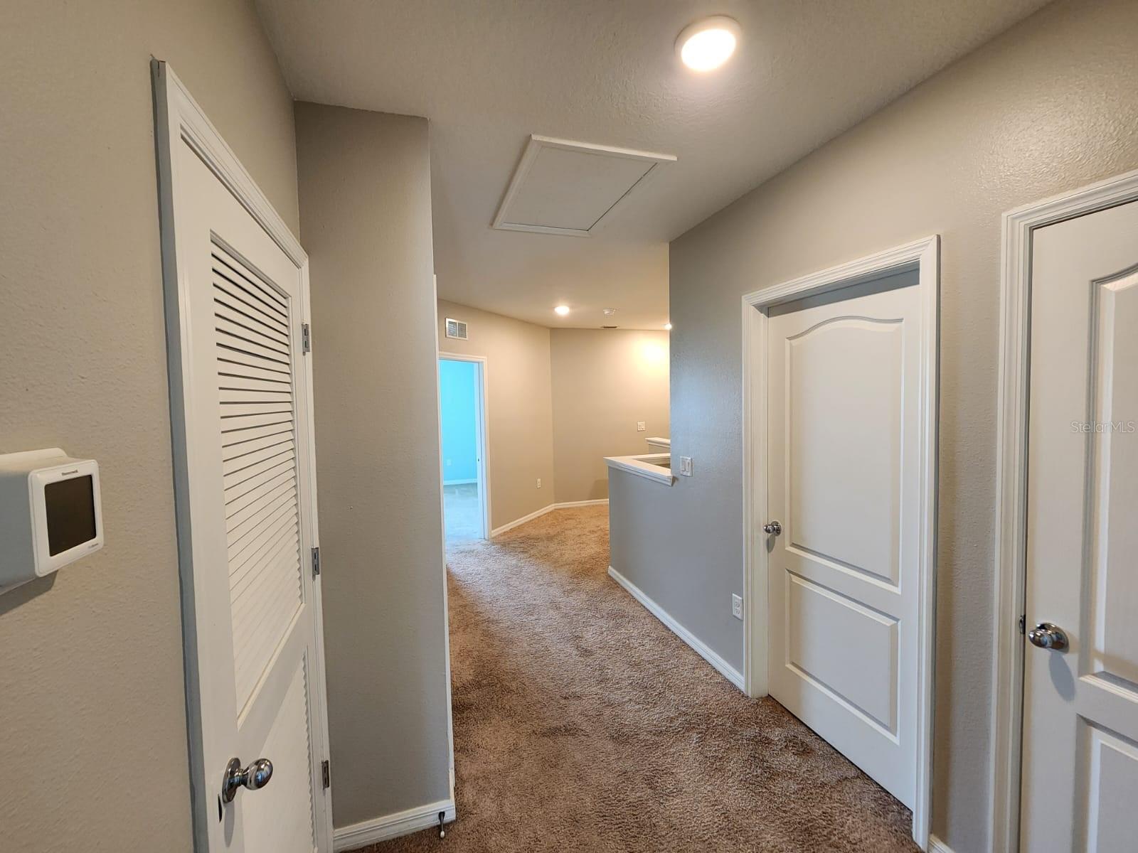 Image 11 of 41 For 335 Arbor Lakes Drive