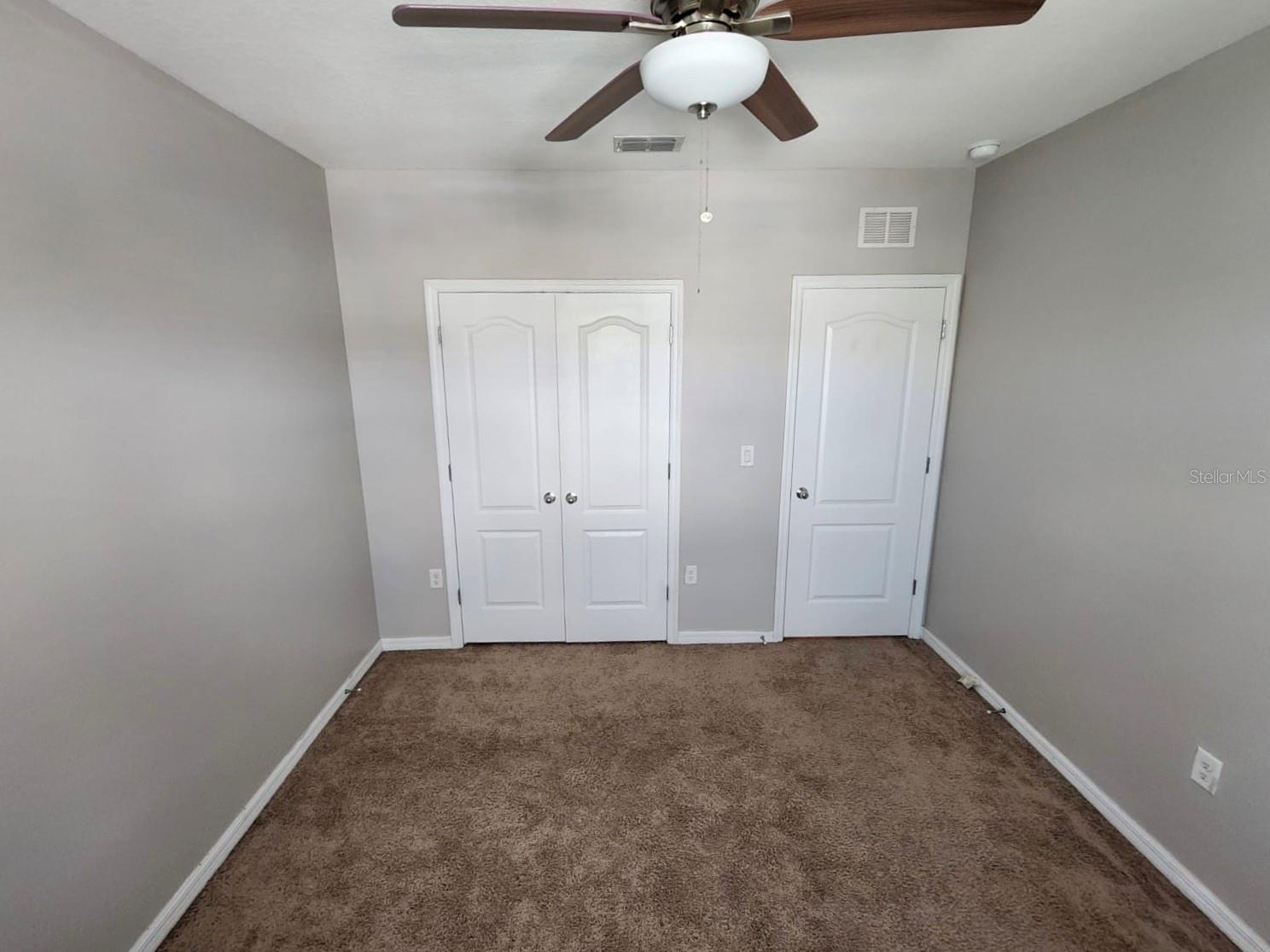 Image 23 of 41 For 335 Arbor Lakes Drive