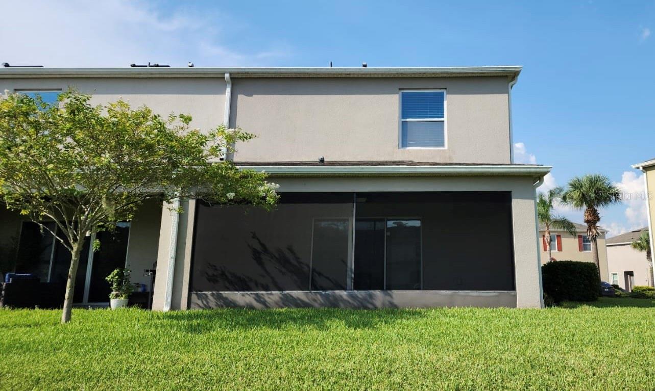 Image 32 of 41 For 335 Arbor Lakes Drive