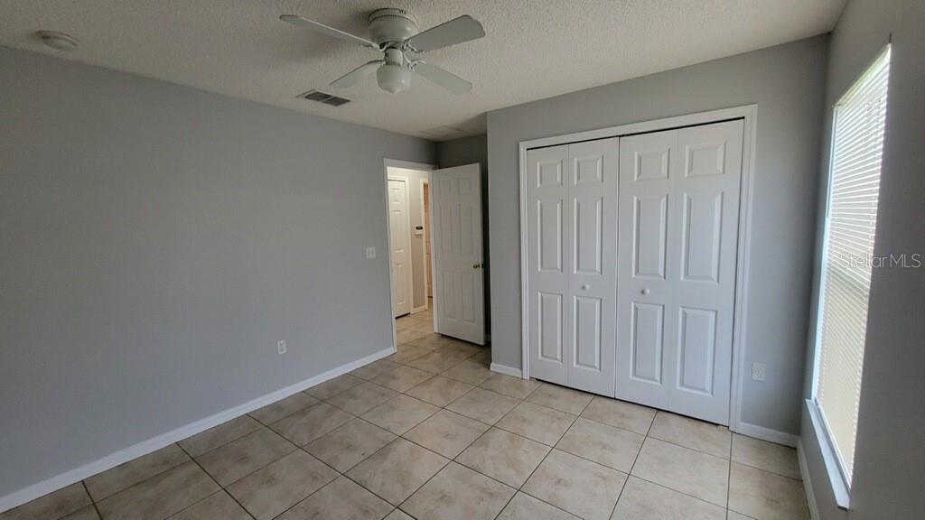 Image 17 of 18 For 654 Basingstoke Court