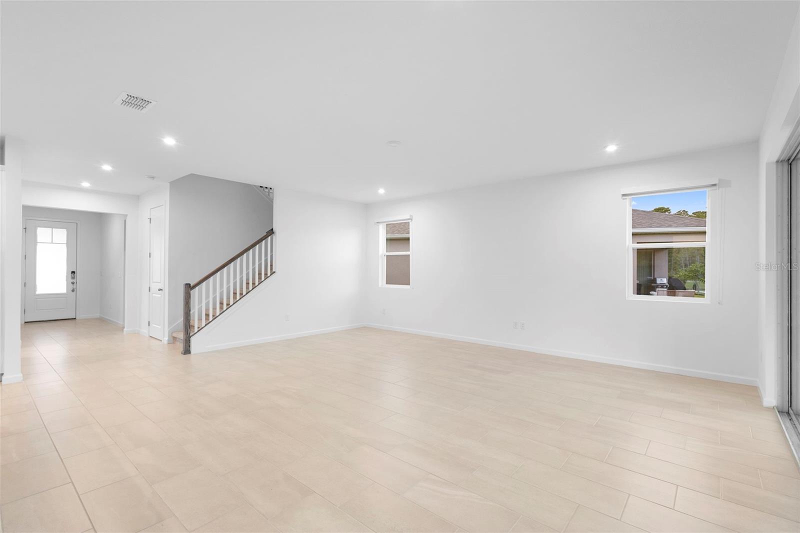 Image 11 of 52 For 13053 Pergola Avenue