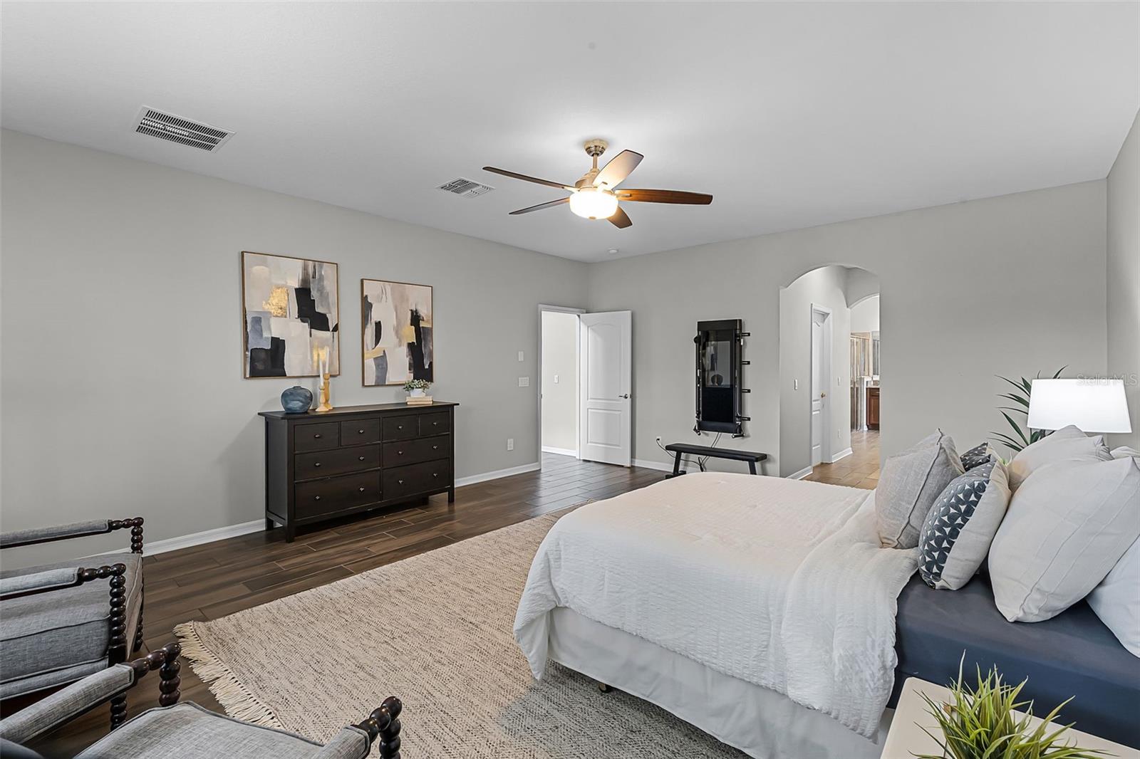 Image 29 of 89 For 14650 Black Quill Dr