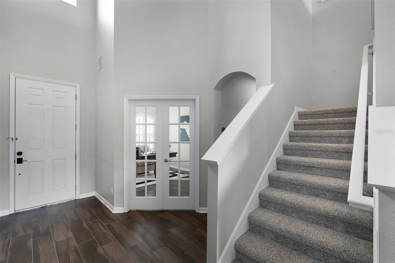 Image 6 of 89 For 14650 Black Quill Dr