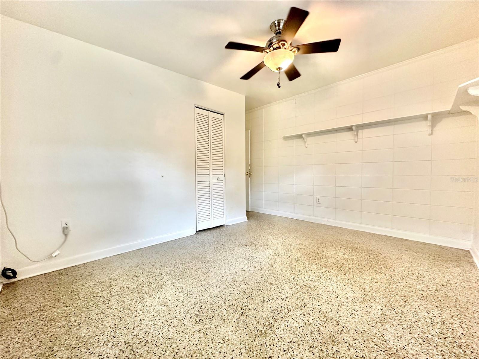 Image 11 of 16 For 1310 Esther Street
