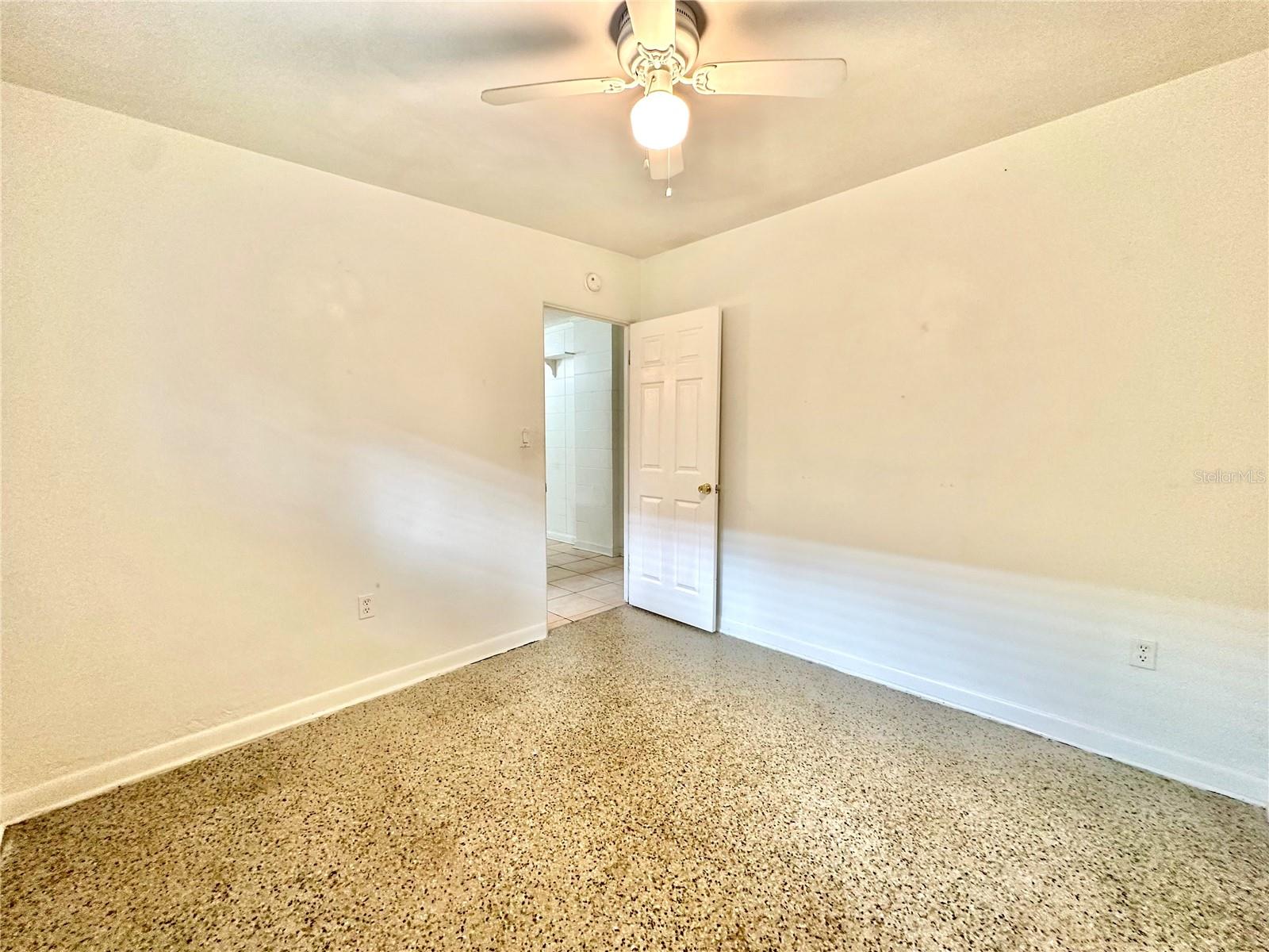 Image 13 of 16 For 1310 Esther Street