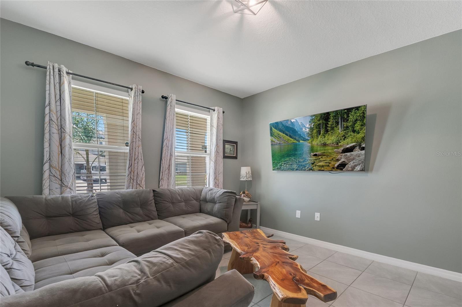 Image 20 of 79 For 5255 Mahogany Drive