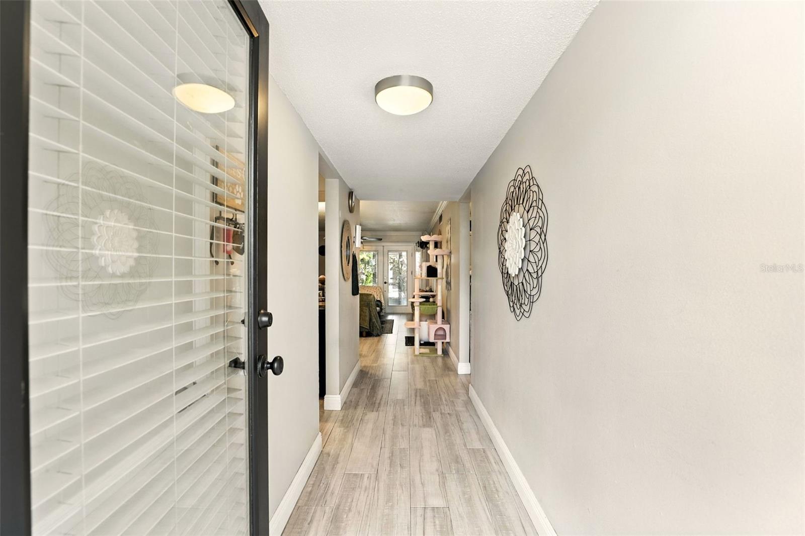 Image 4 of 21 For 3124 Plaza Terrace Drive 3124
