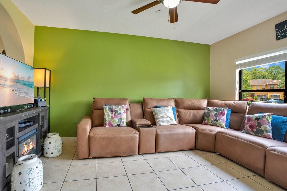 Image 8 of 38 For 9527 Muse Place
