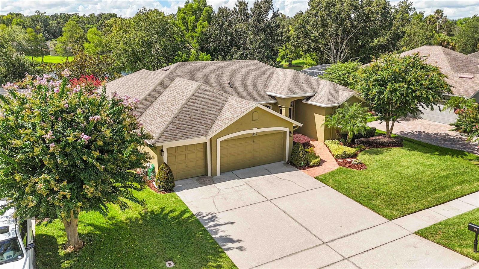 Image 3 of 69 For 817 Shallow Brook Avenue