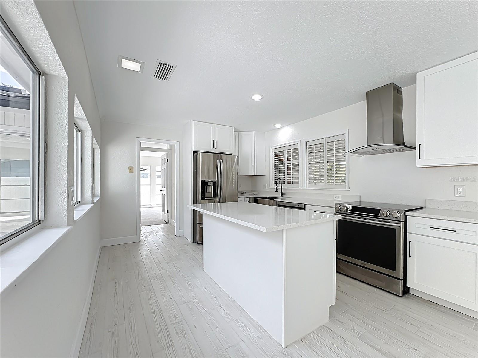 Image 2 of 73 For 1028 Princess Gate Boulevard