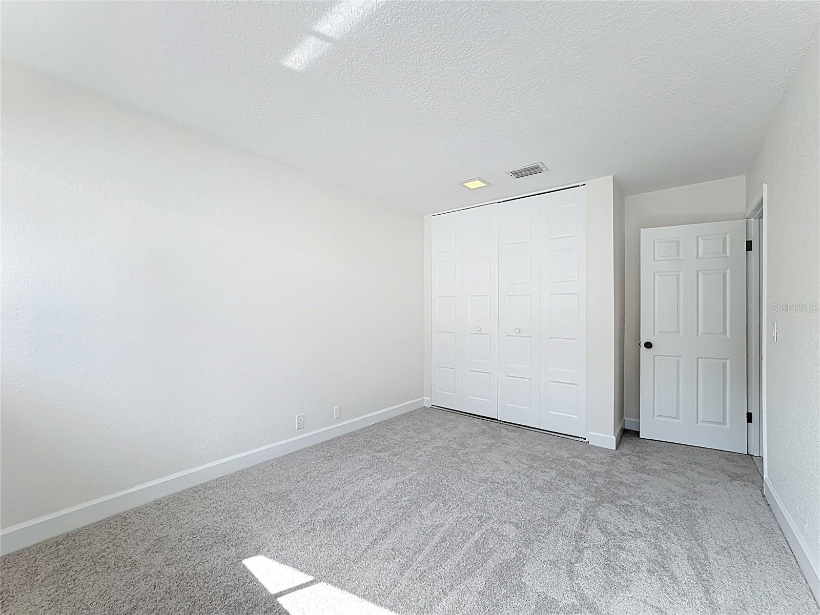 Image 40 of 73 For 1028 Princess Gate Boulevard