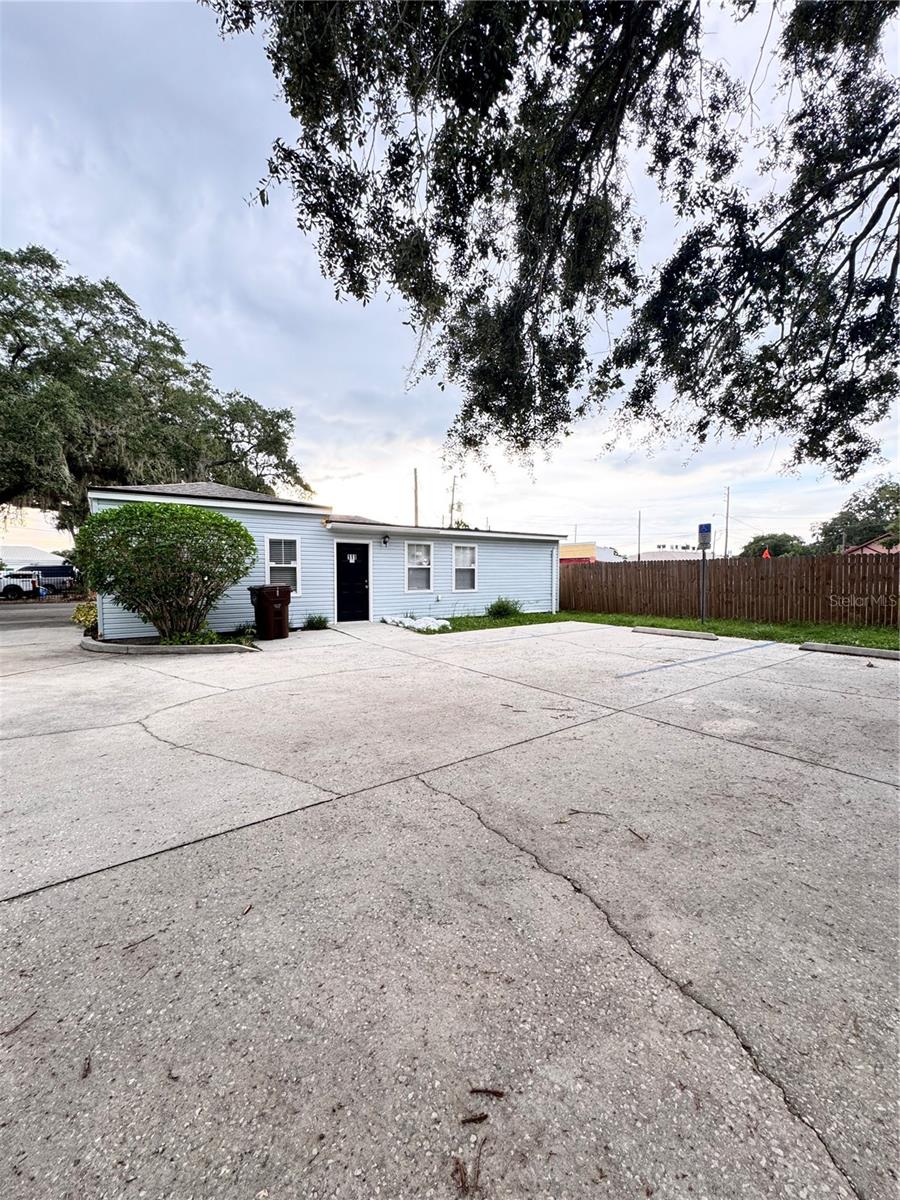 Image 7 of 13 For 111 Randolph Avenue