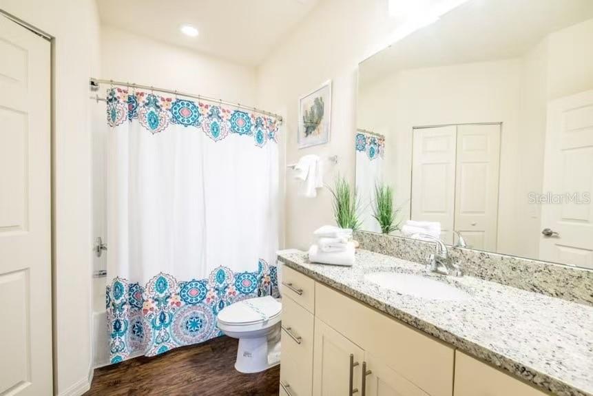 Image 24 of 31 For 8951 Shine Drive 1