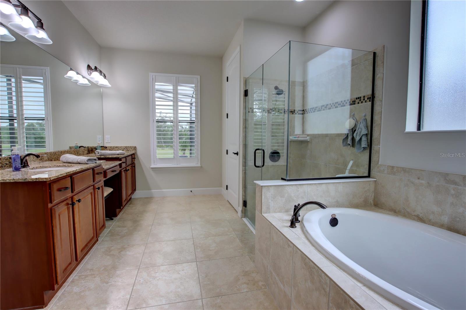Image 21 of 35 For 12973 Holdenbury Lane