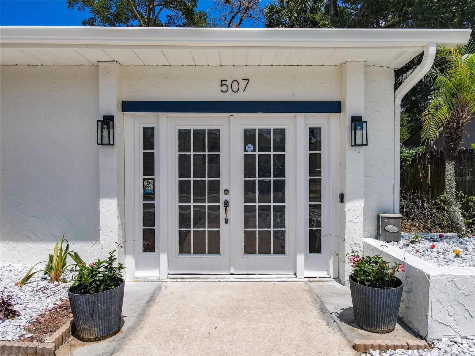 Image 9 of 72 For 507 East Street
