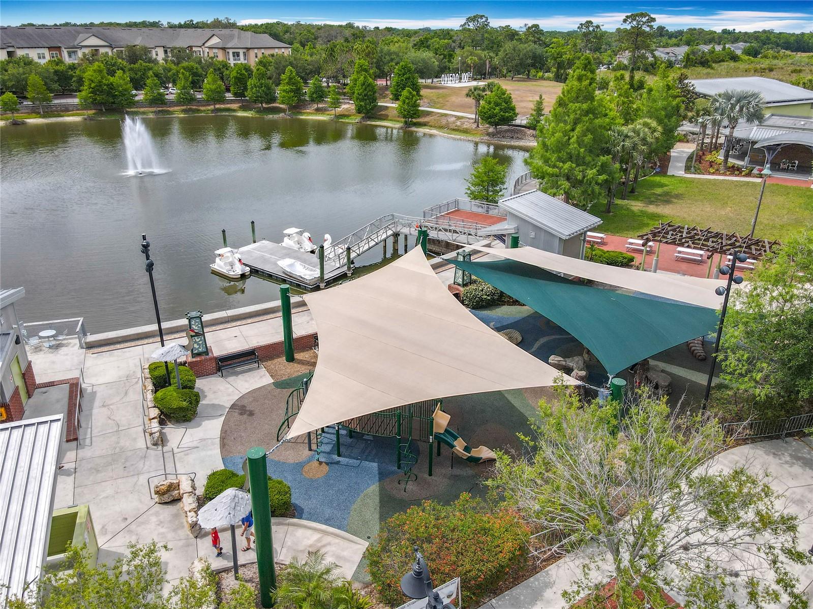 Image 58 of 72 For 473 Oviedo Boulevard