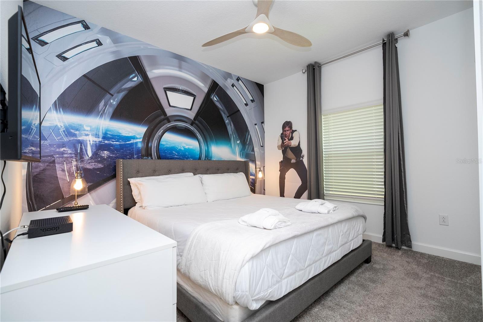 Image 18 of 96 For 982 Splash Shot Place