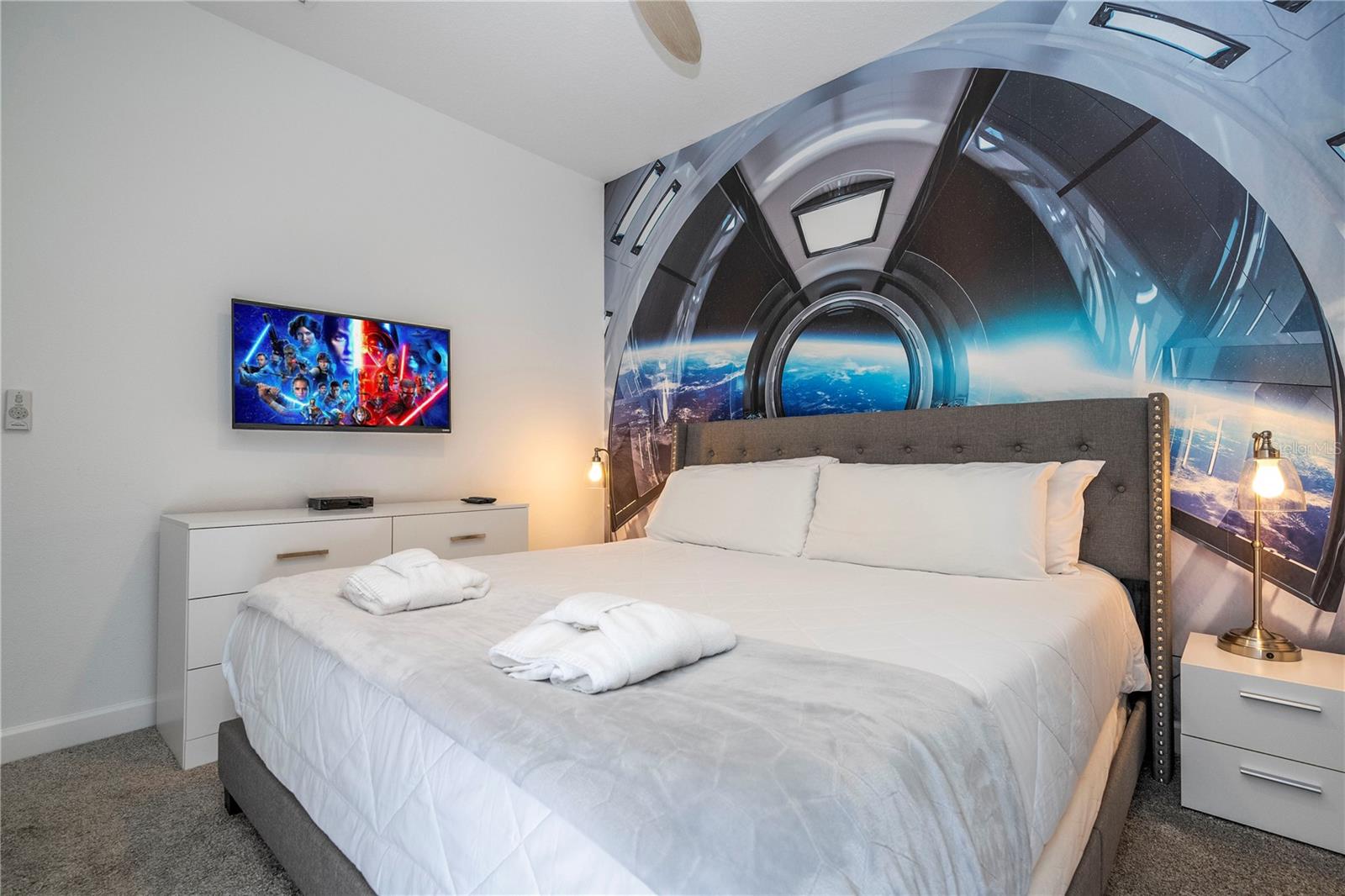 Image 21 of 96 For 982 Splash Shot Place