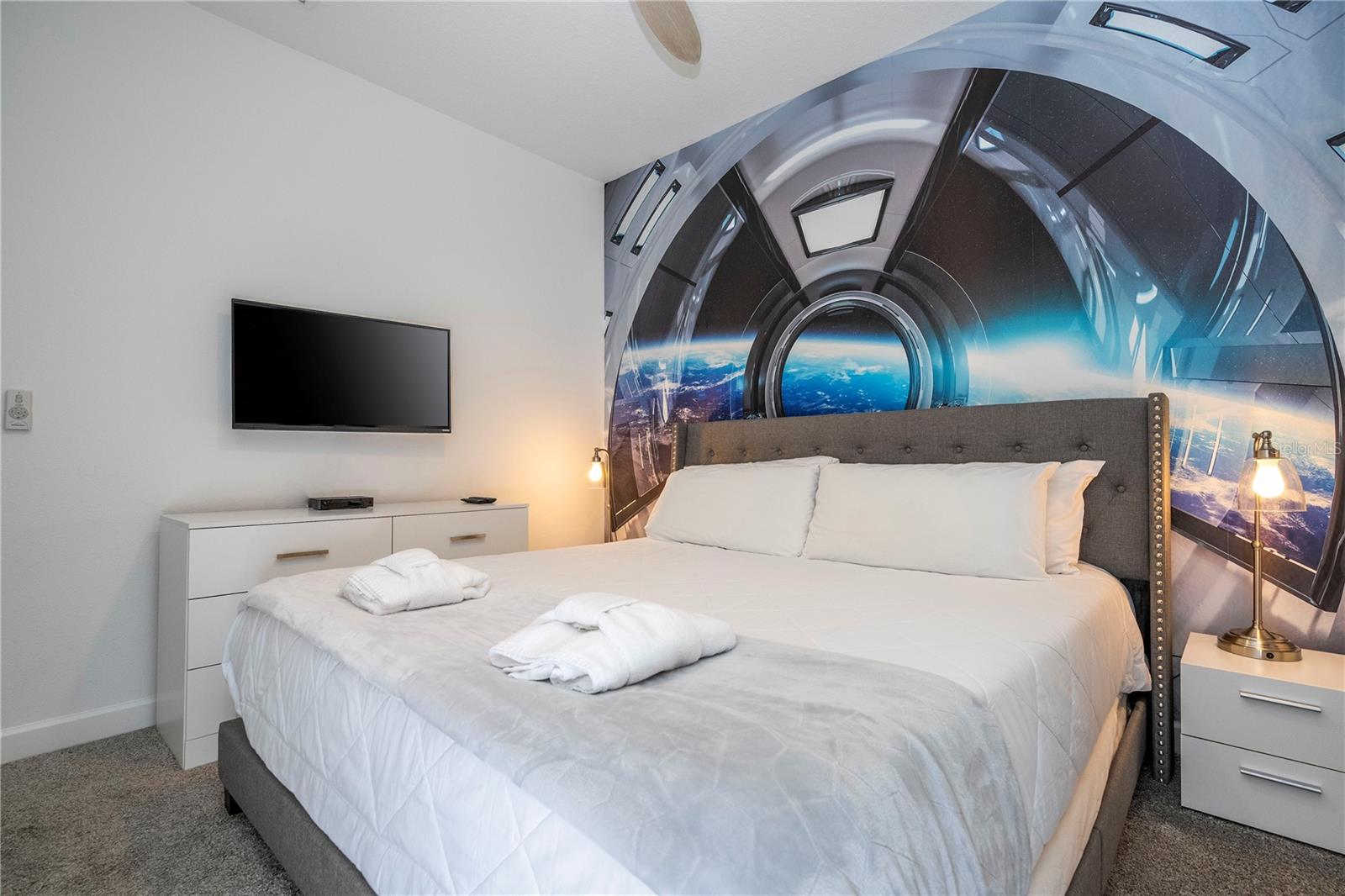 Image 22 of 96 For 982 Splash Shot Place