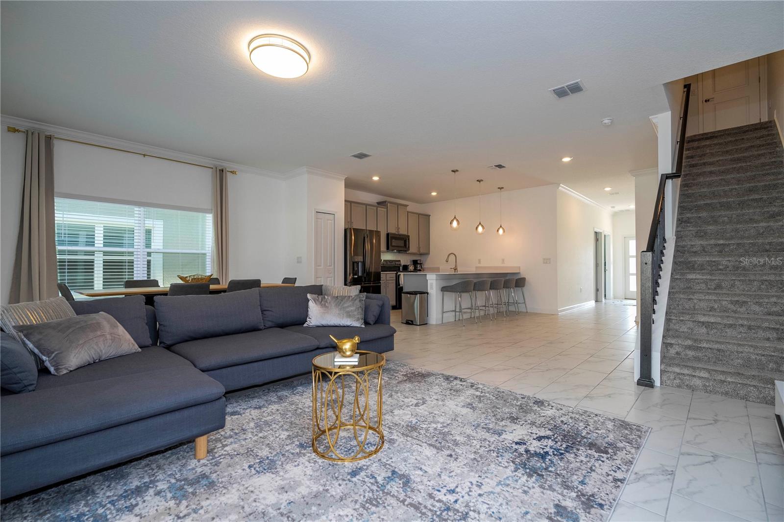 Image 44 of 96 For 982 Splash Shot Place