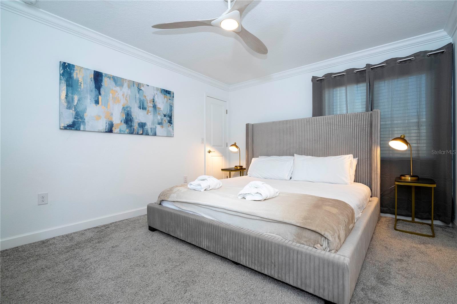 Image 52 of 96 For 982 Splash Shot Place