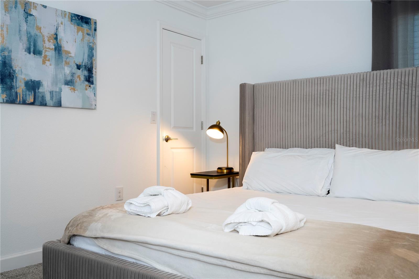 Image 53 of 96 For 982 Splash Shot Place