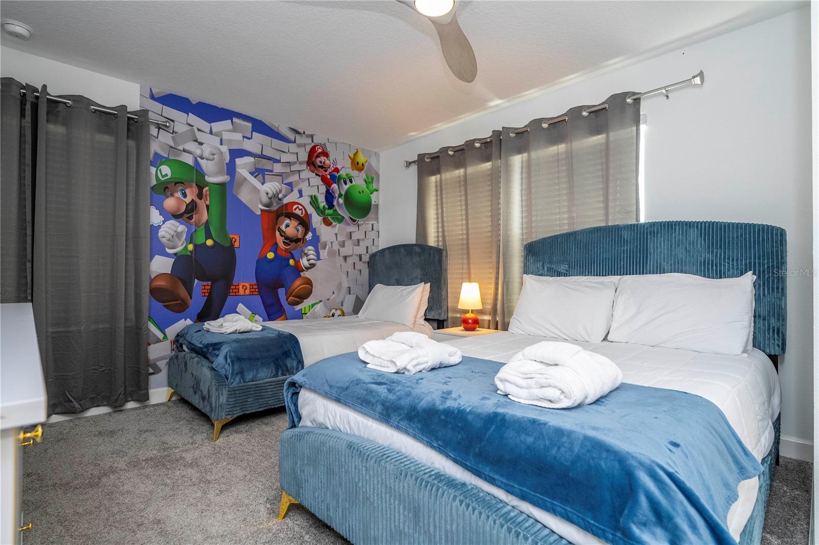 Image 68 of 96 For 982 Splash Shot Place