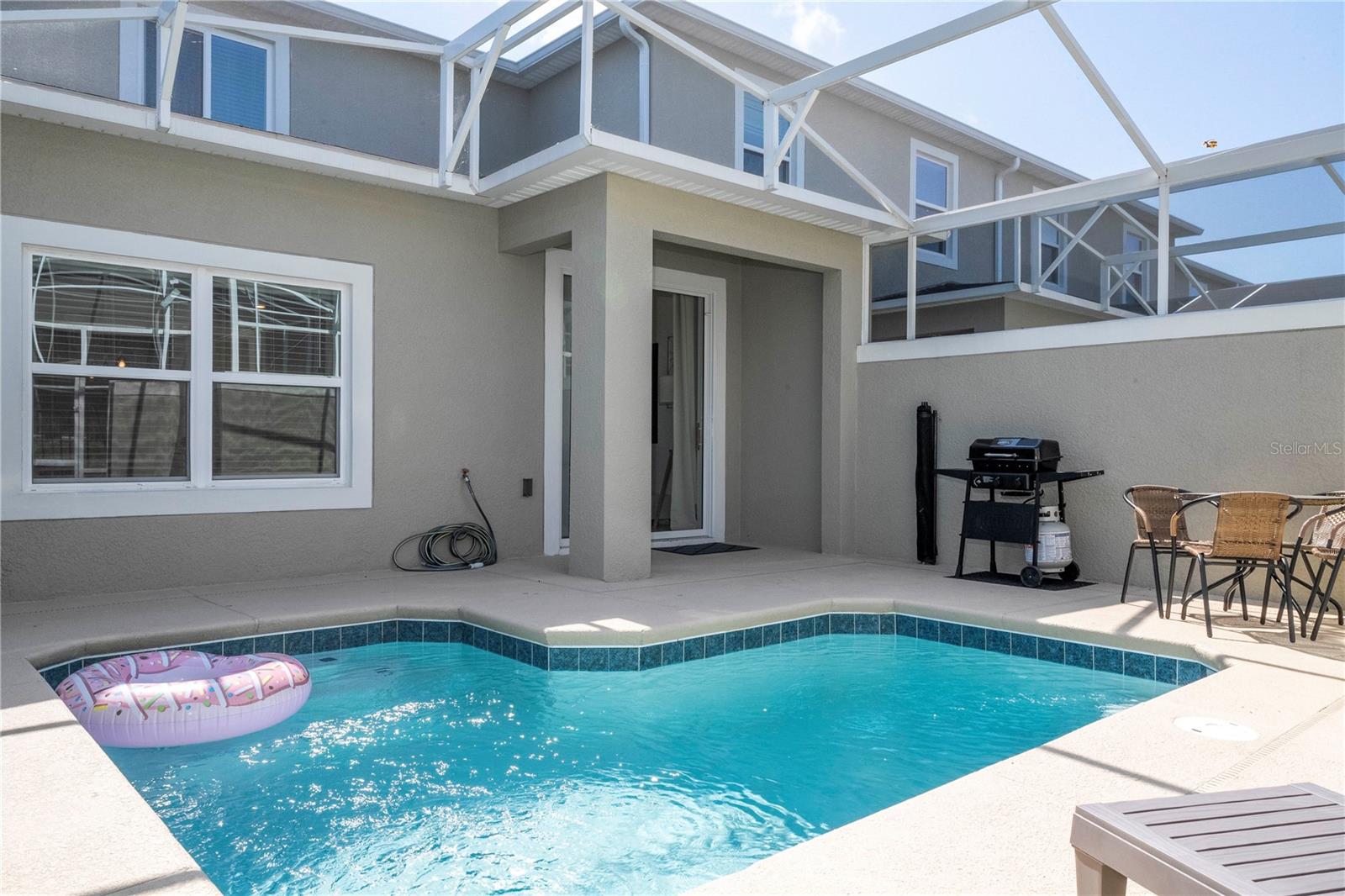 Image 83 of 96 For 982 Splash Shot Place