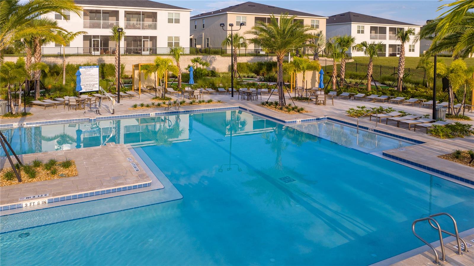 Image 86 of 96 For 982 Splash Shot Place