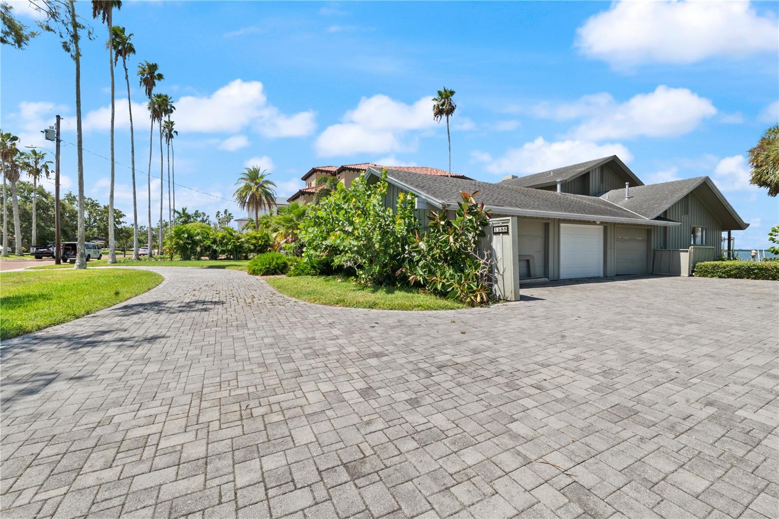 Image 6 of 11 For 1588 Santa Barbara Drive