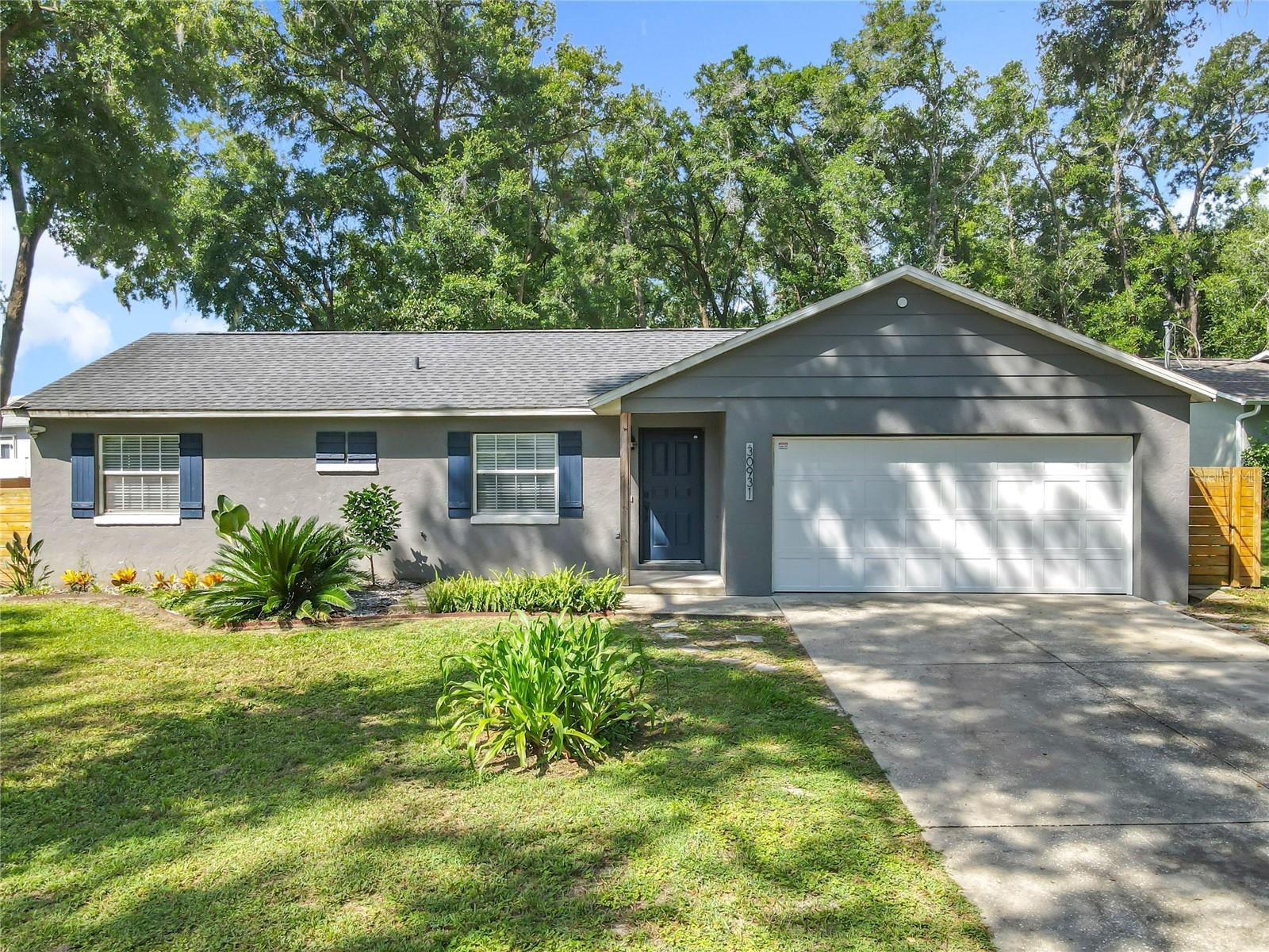 Details for 30931 Lochmore Circle, SORRENTO, FL 32776