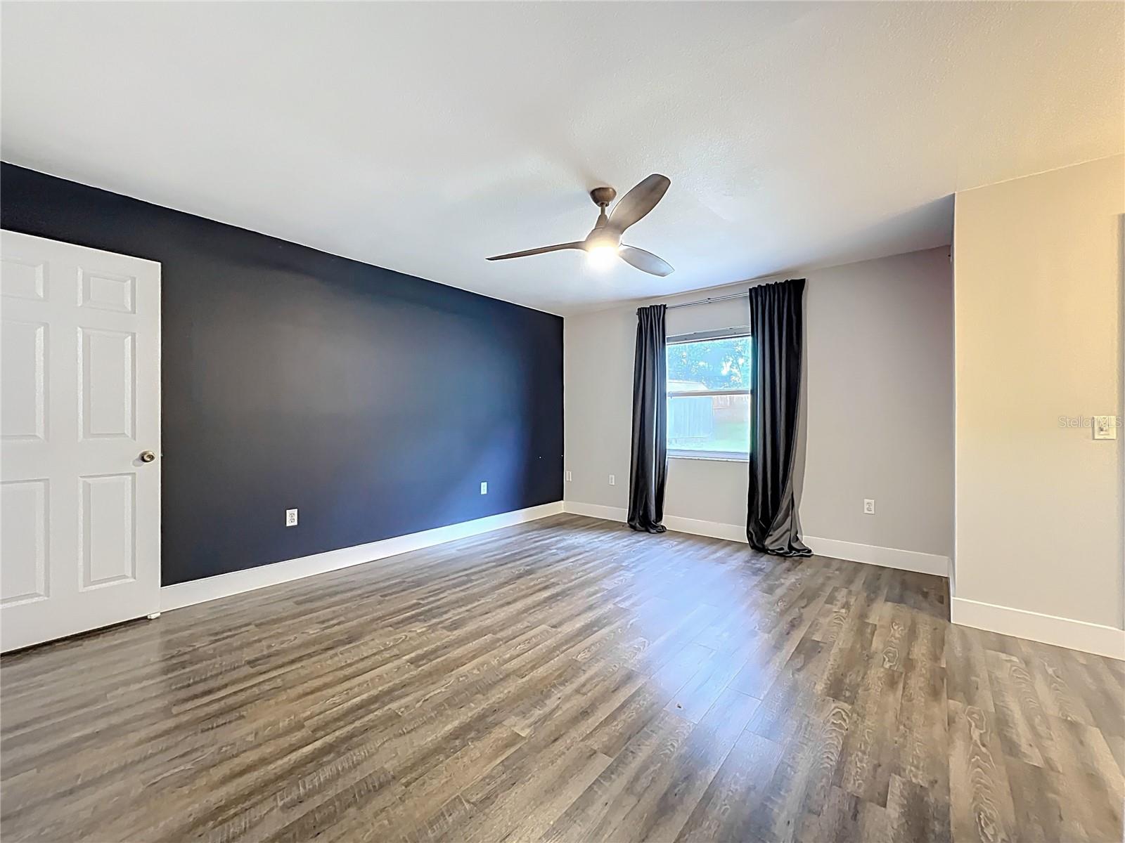 Image 17 of 53 For 30931 Lochmore Circle