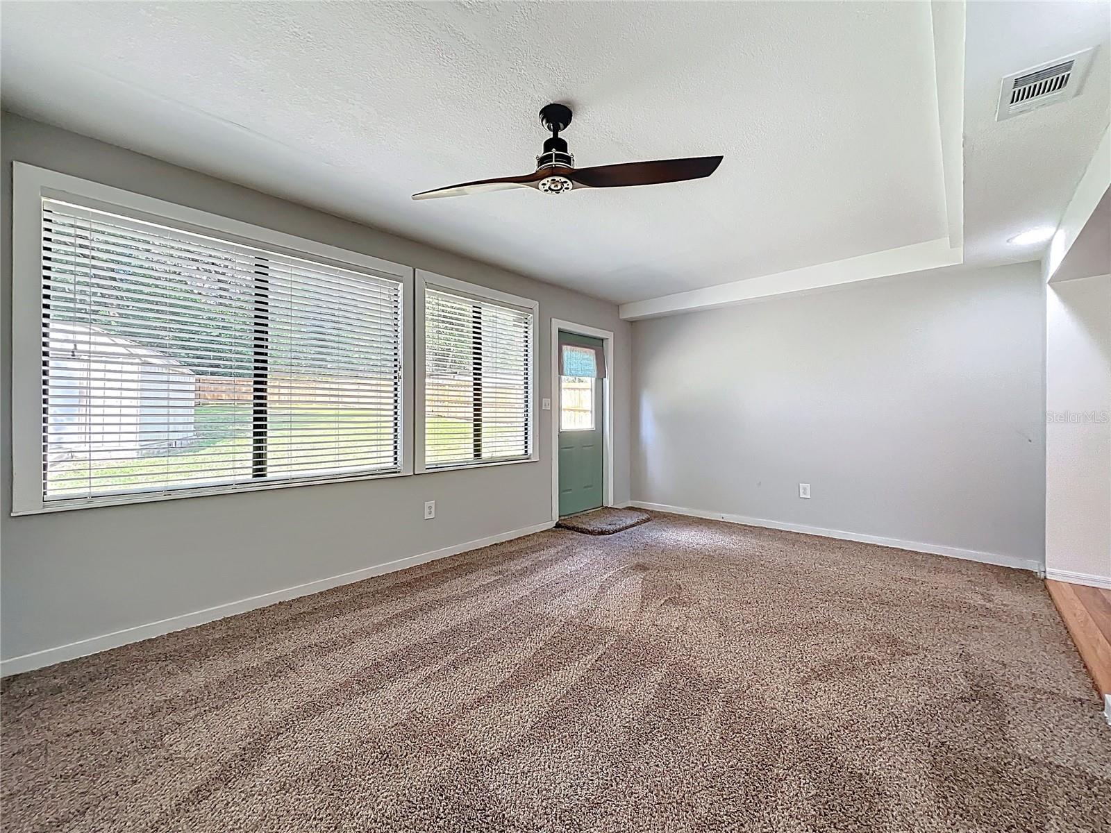 Image 26 of 53 For 30931 Lochmore Circle