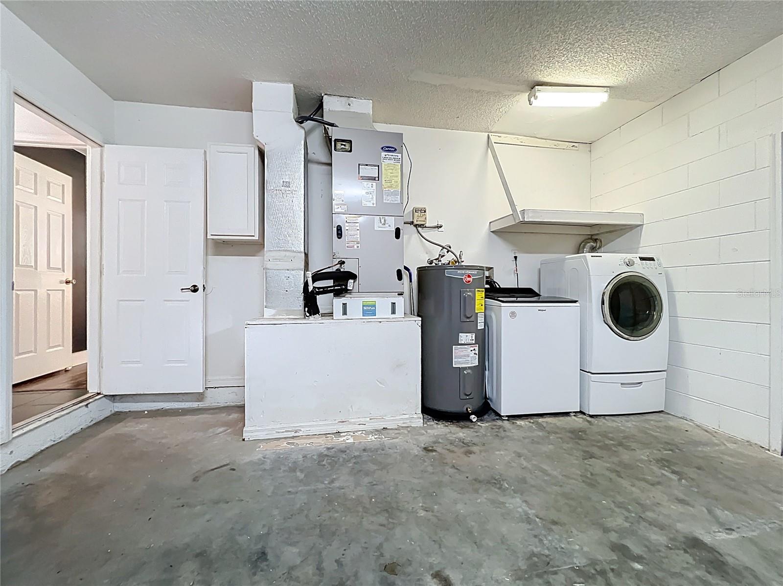 Image 41 of 53 For 30931 Lochmore Circle