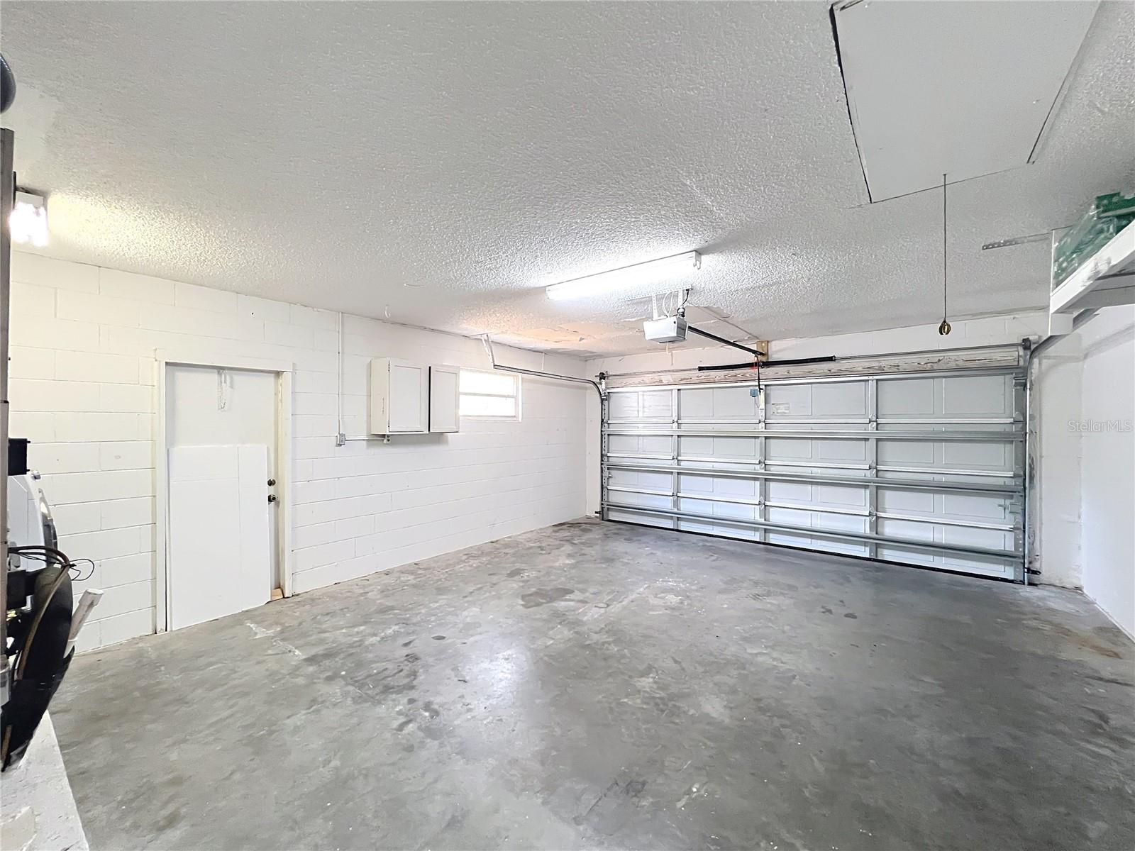 Image 42 of 53 For 30931 Lochmore Circle