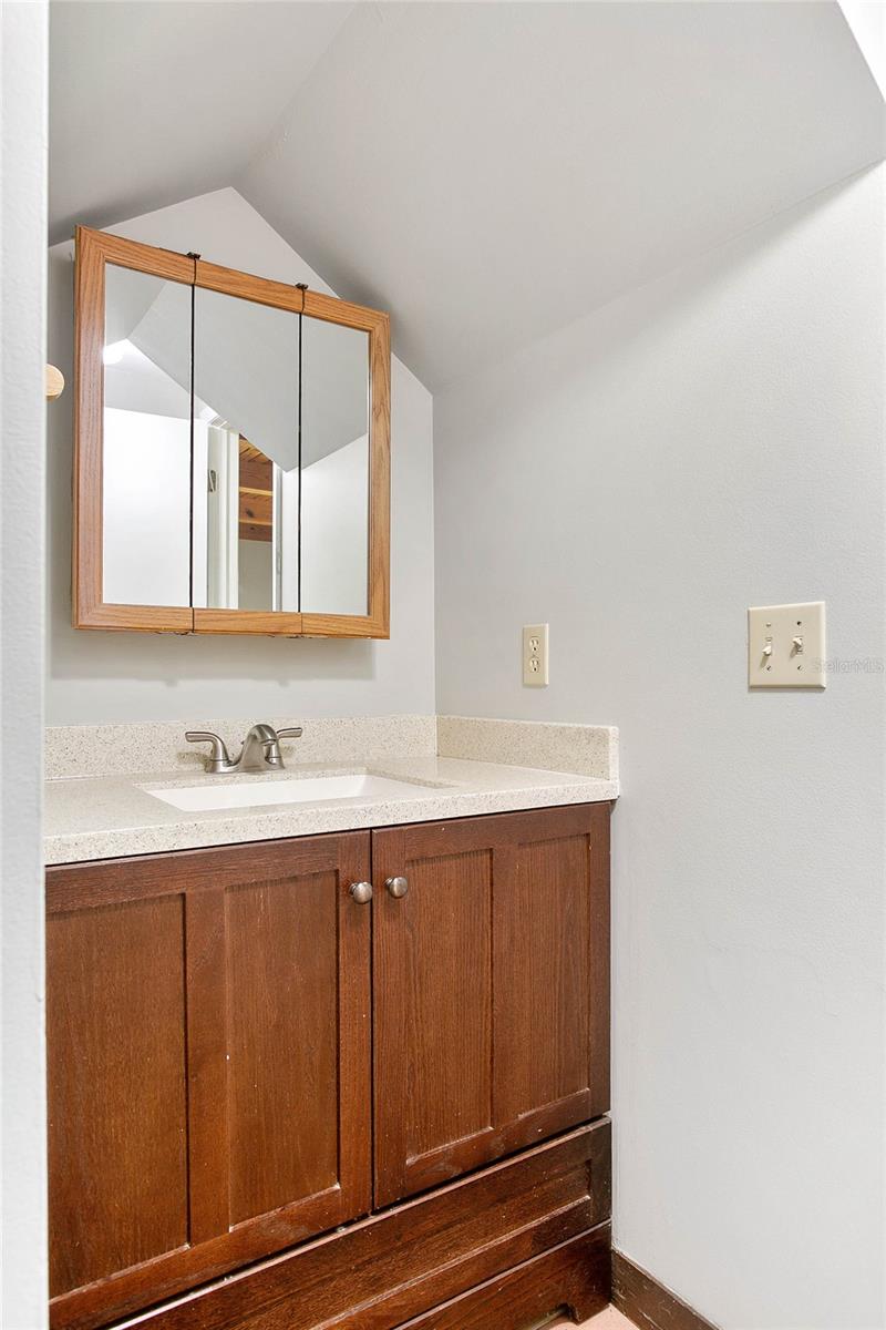 Image 12 of 28 For 754 Westmoreland Drive 3