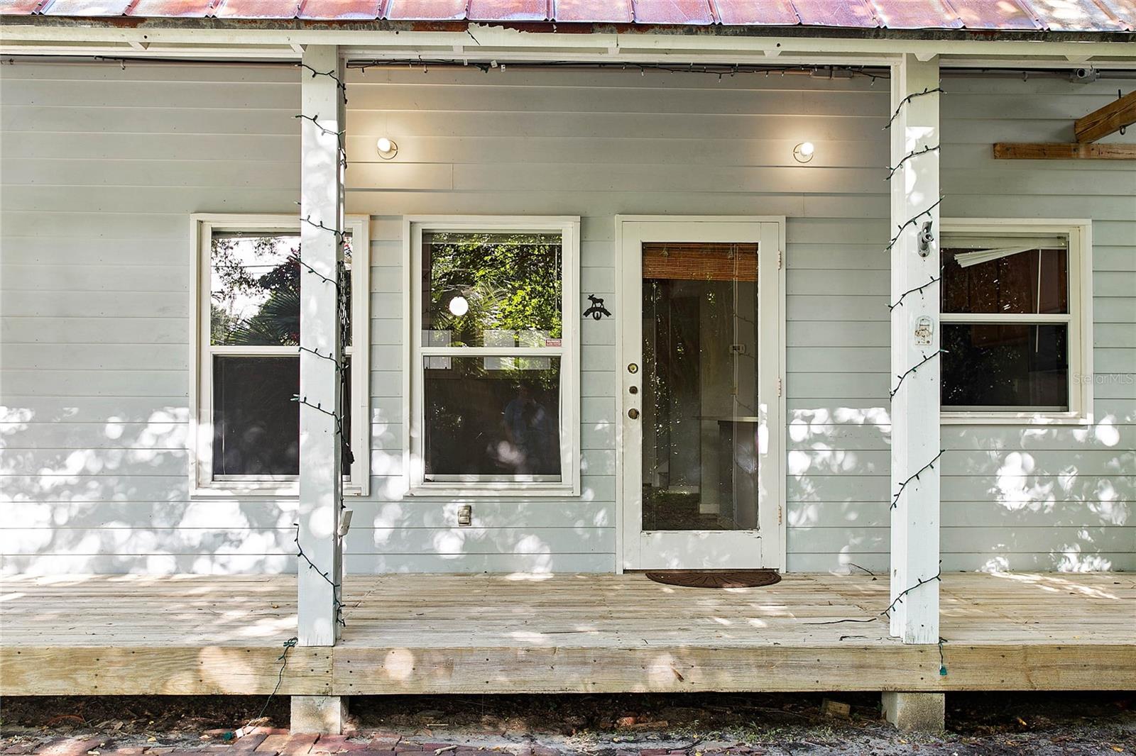 Image 4 of 28 For 754 Westmoreland Drive 3