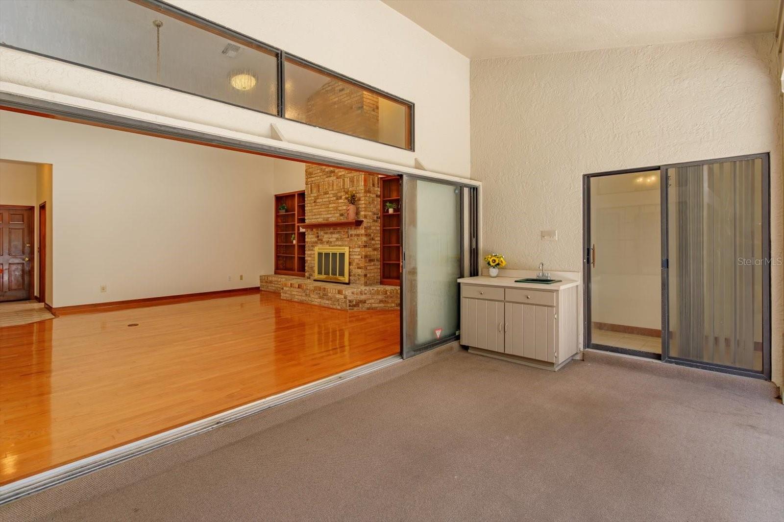 Image 17 of 41 For 2206 Earleaf Court