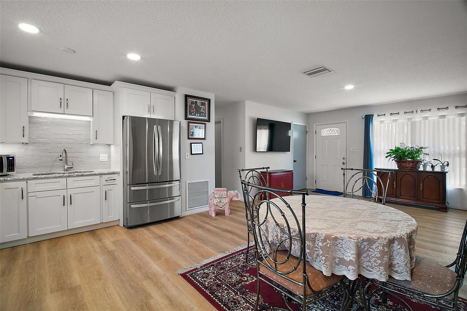 Image 8 of 20 For 226 Cardinal Drive