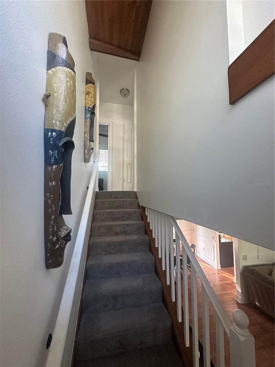 Image 13 of 24 For 381 Cobble Court