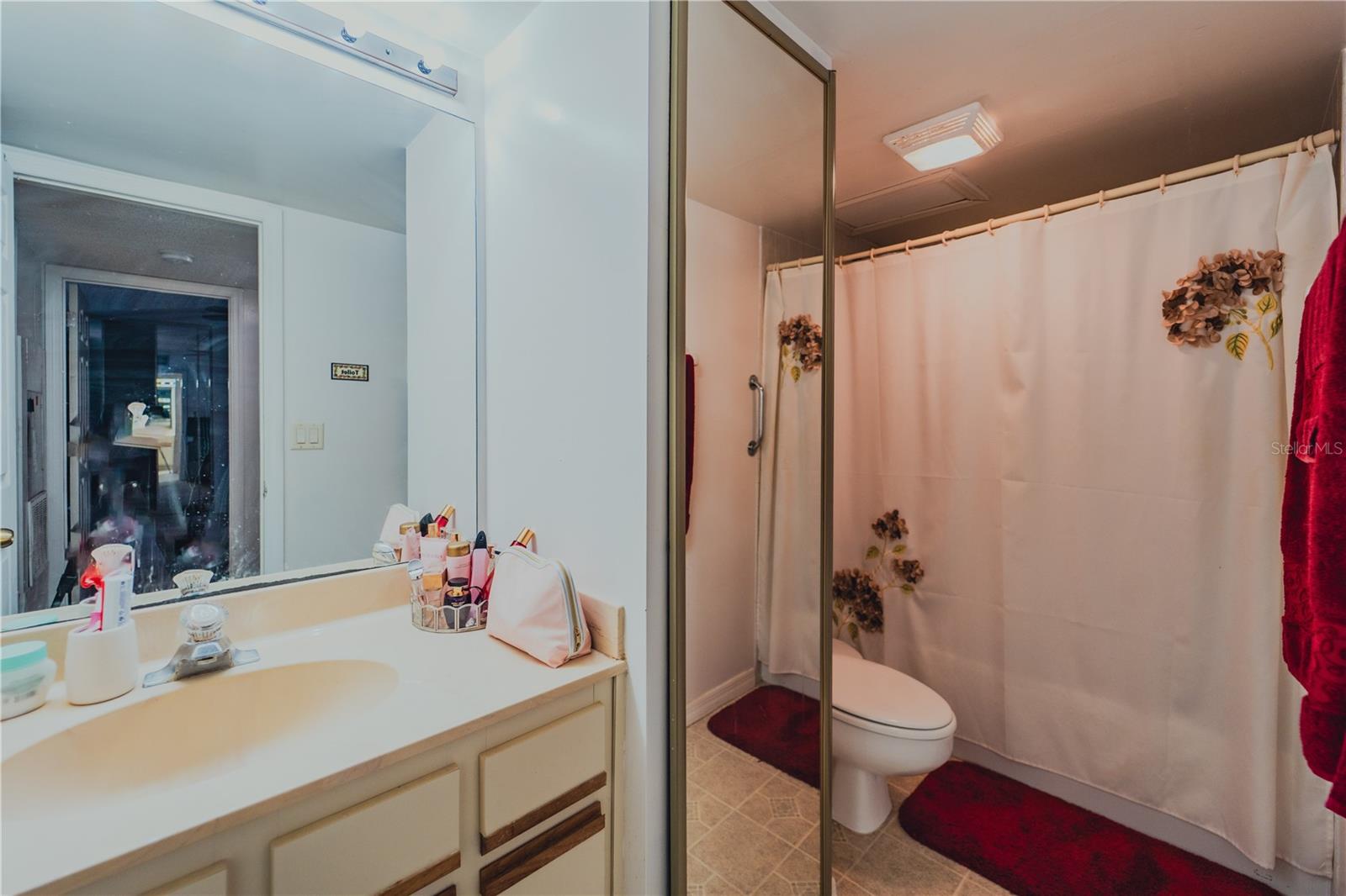 Image 14 of 37 For 2935 Tangerine Court