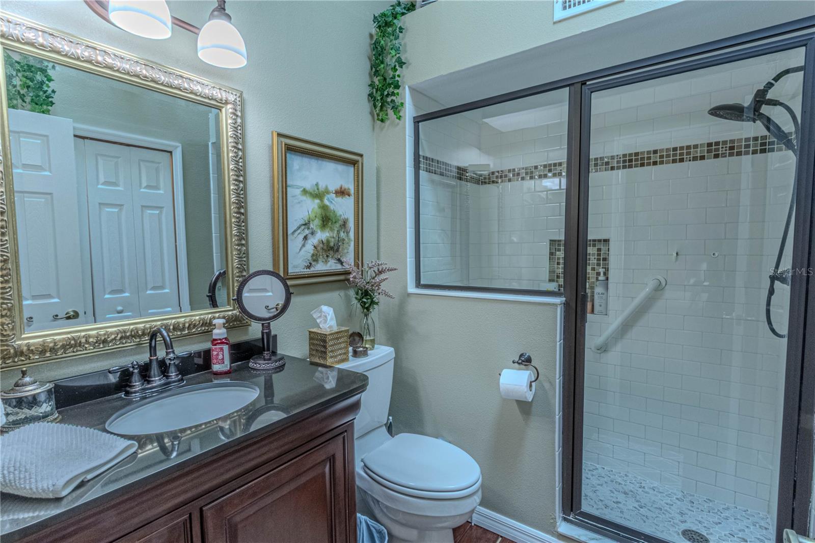 Image 18 of 24 For 13147 Laver Lane