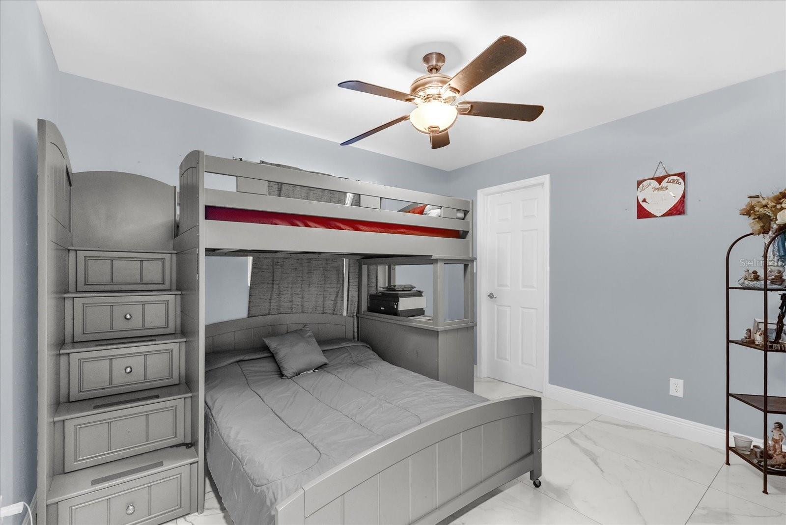 Image 12 of 23 For 7553 Laurel Springs Drive