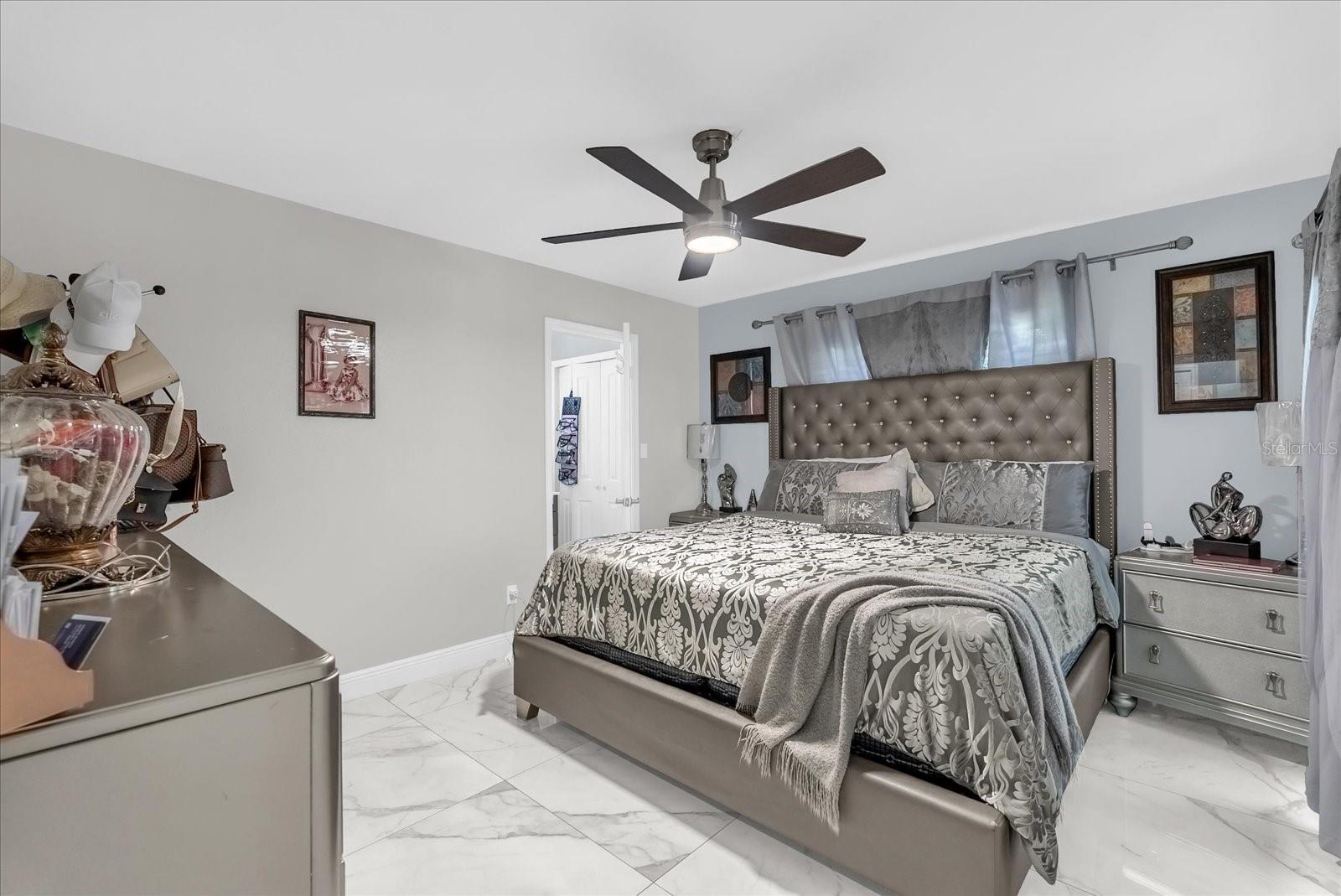Image 15 of 23 For 7553 Laurel Springs Drive