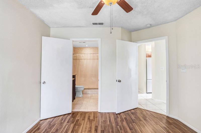 Image 30 of 44 For 8702 Mallard Reserve Drive 202