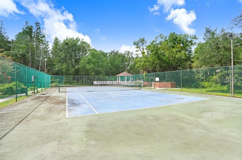 Image 43 of 44 For 8702 Mallard Reserve Drive 202