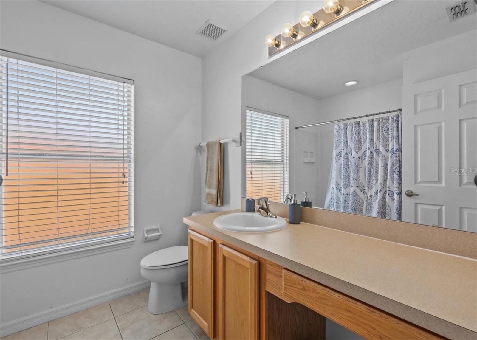 Image 10 of 16 For 204 Paloma Drive