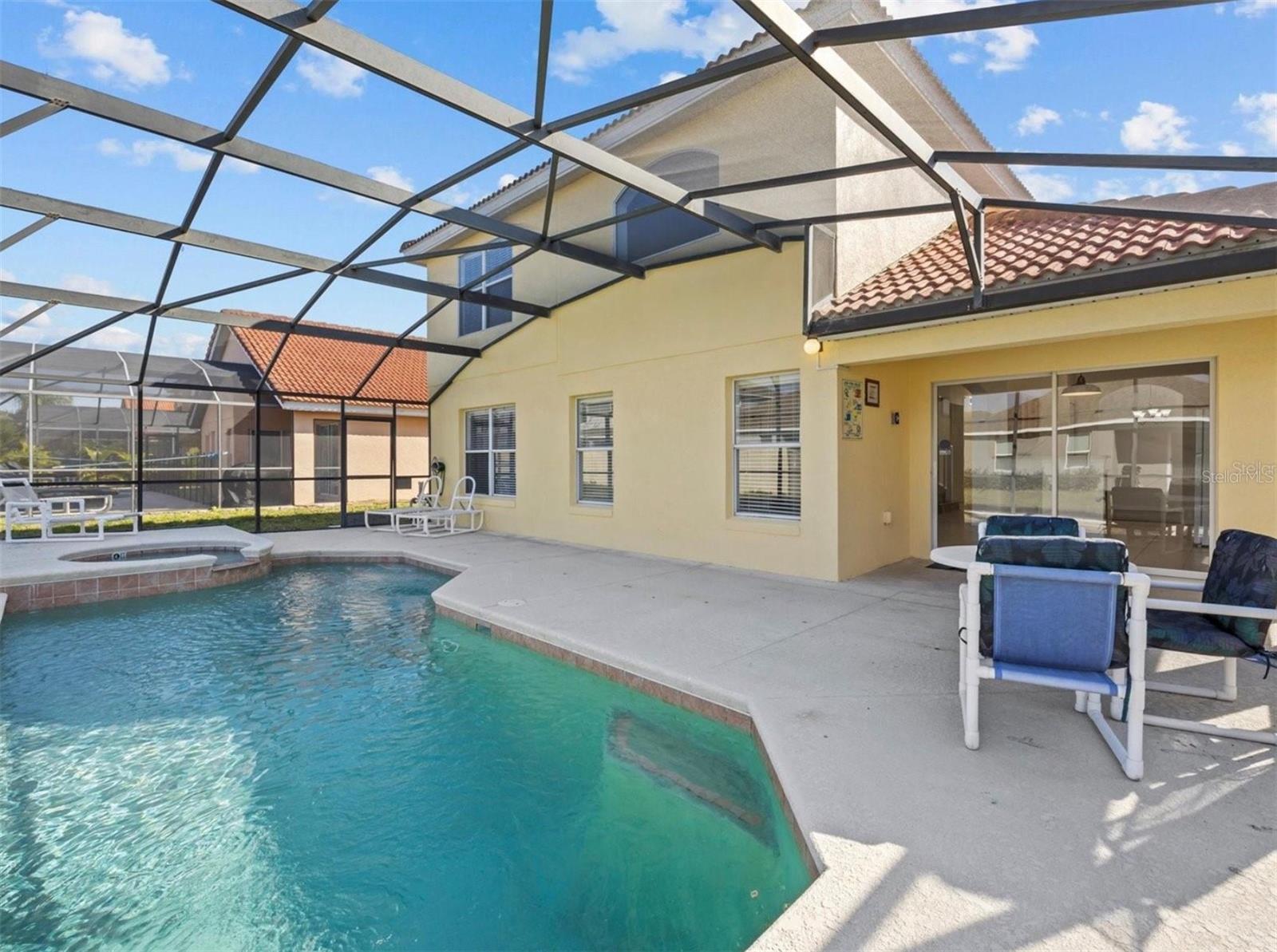 Image 2 of 16 For 204 Paloma Drive