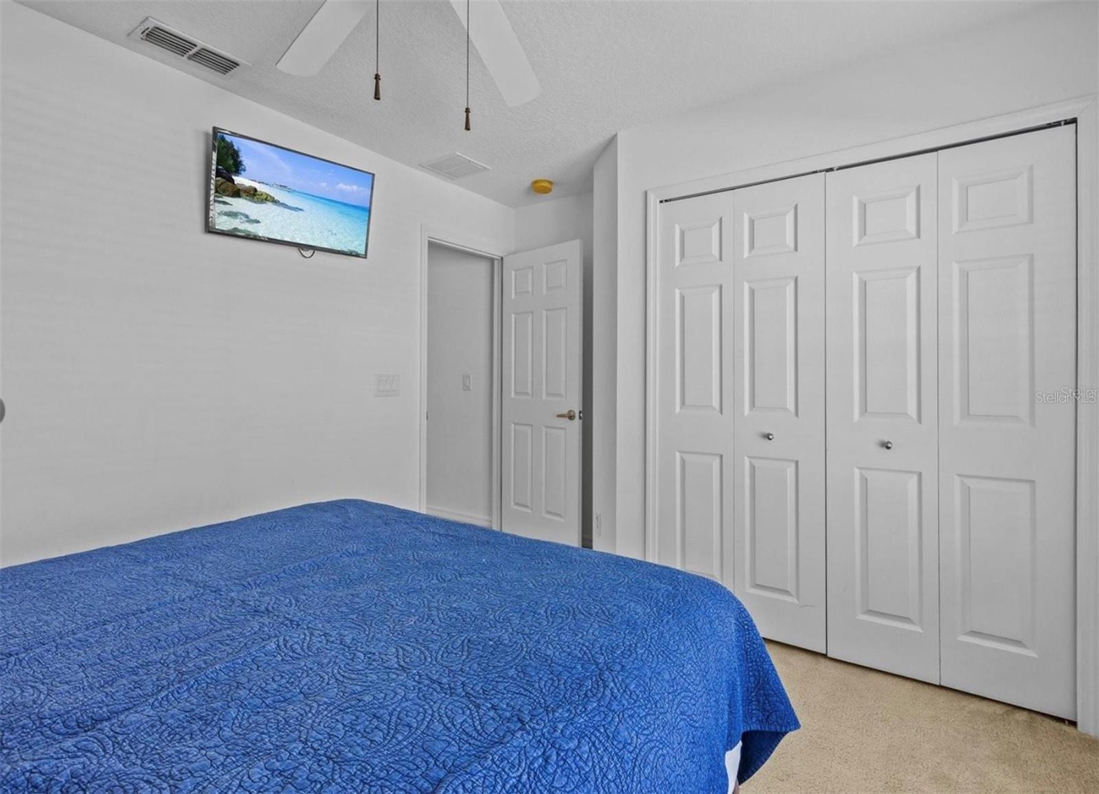 Image 8 of 16 For 204 Paloma Drive