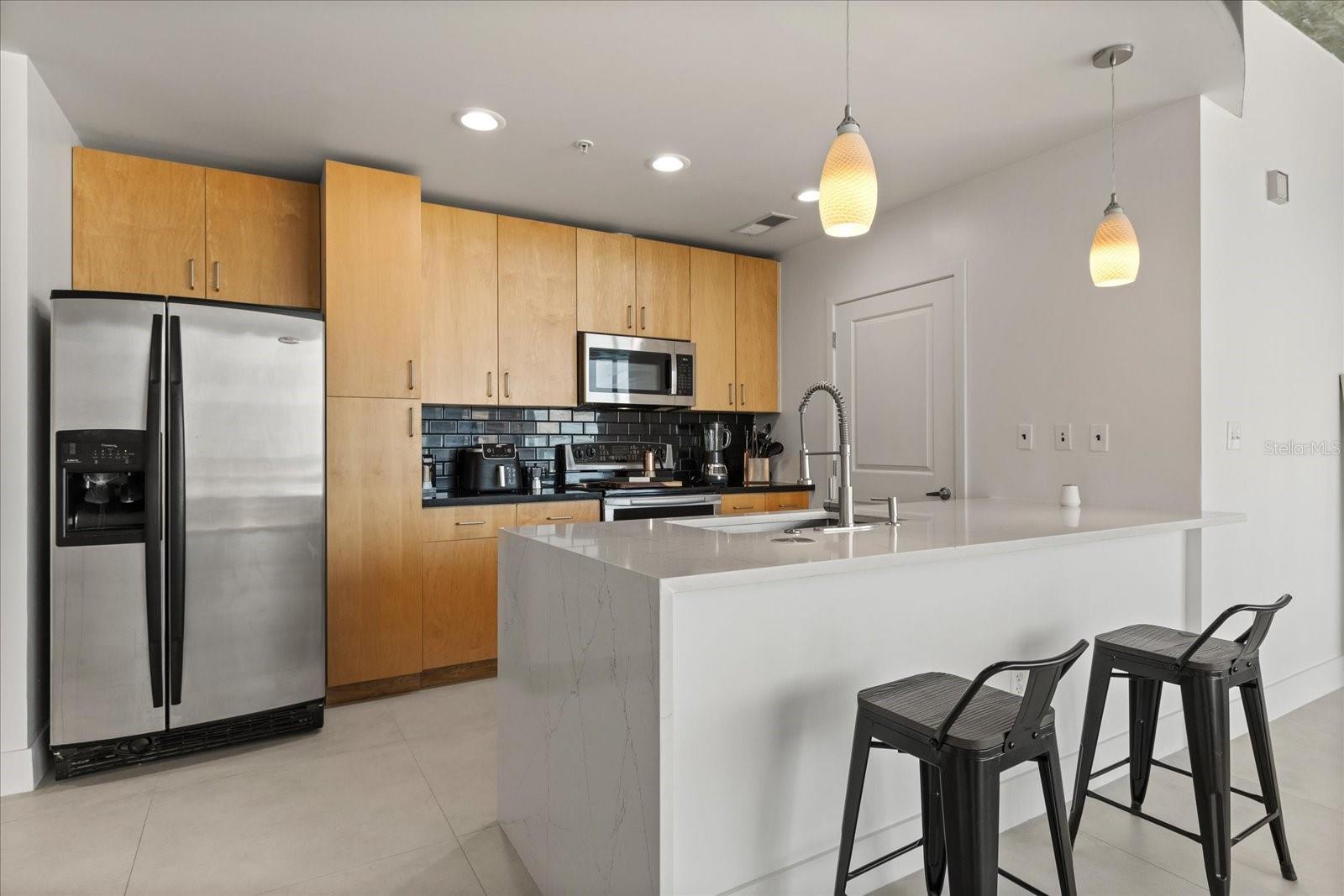 Image 15 of 41 For 155 Court Avenue 1316